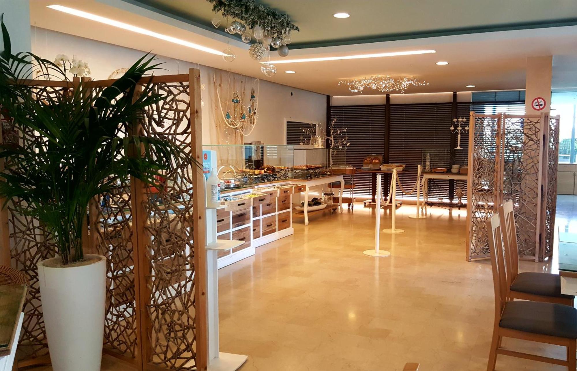 Hotel Poker Riccione Eksteriør billede