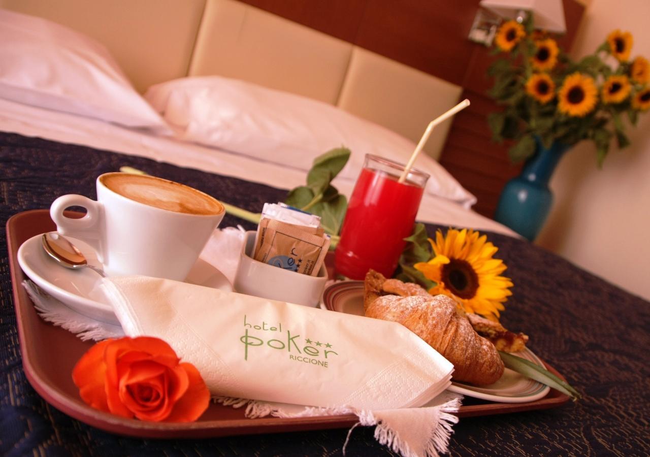 Hotel Poker Riccione Eksteriør billede